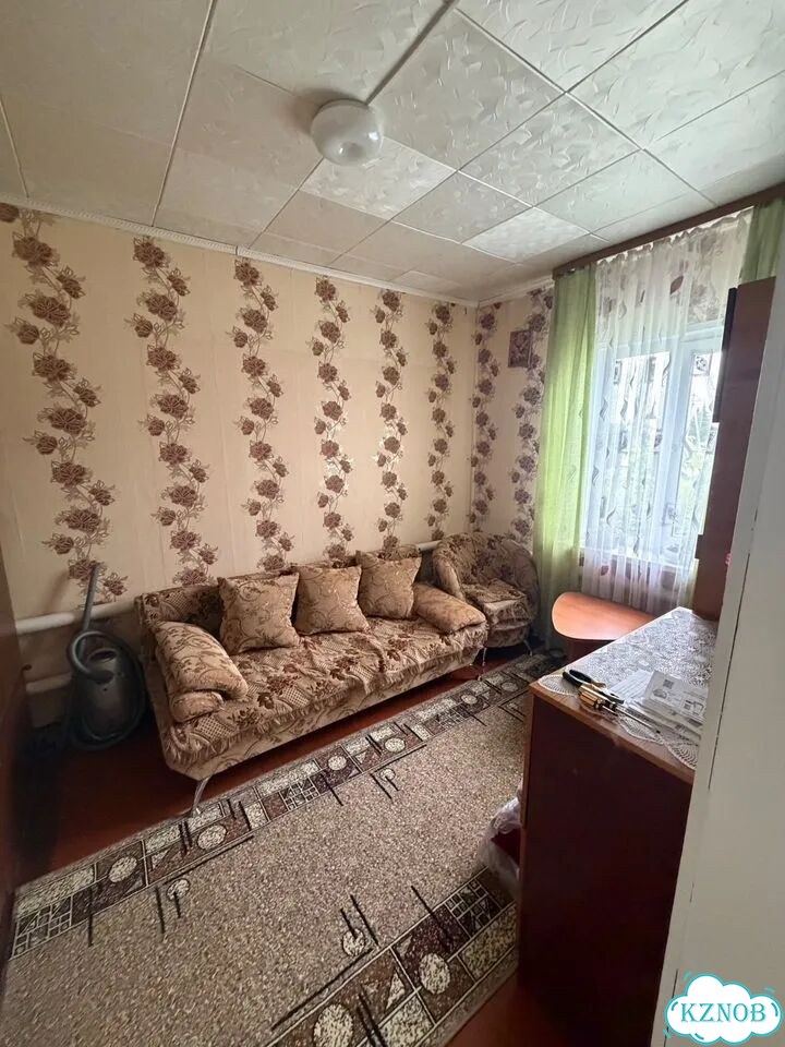Доля: Дом 40 м² на участке 7 сот. фото 6