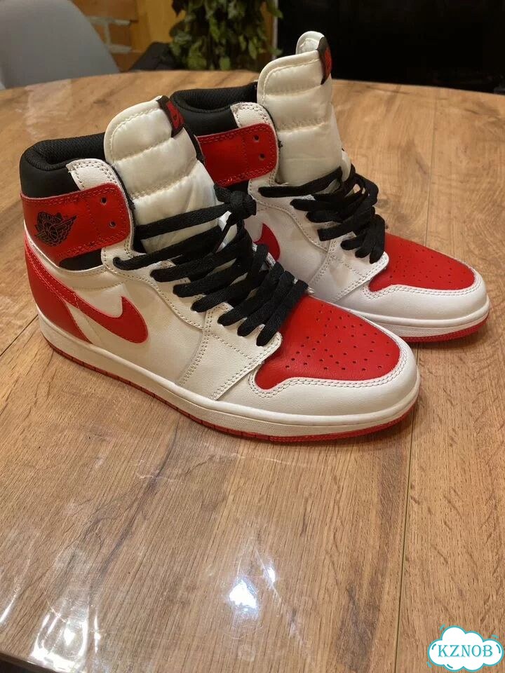 Nike air jordan 1 retro фото 1