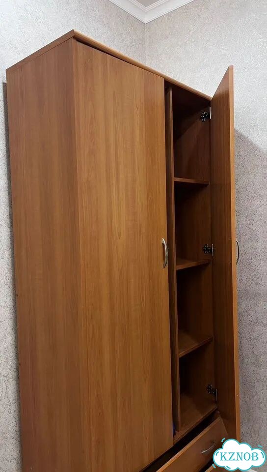 Шкаф распашной двухстворчатый фото 1