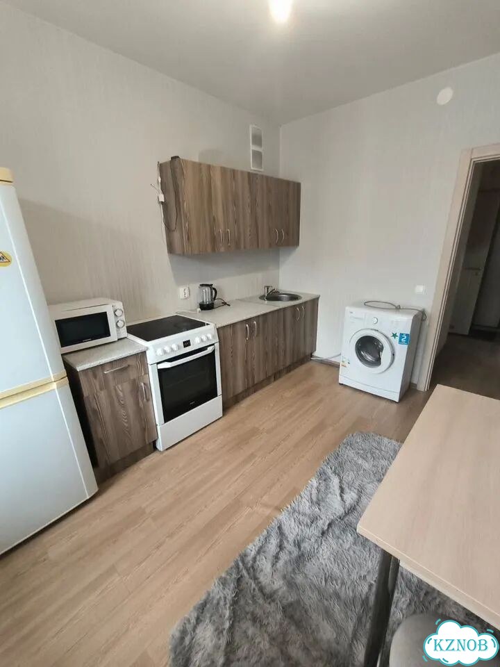 1-к. квартира, 37 м², 7/9 эт. фото 1