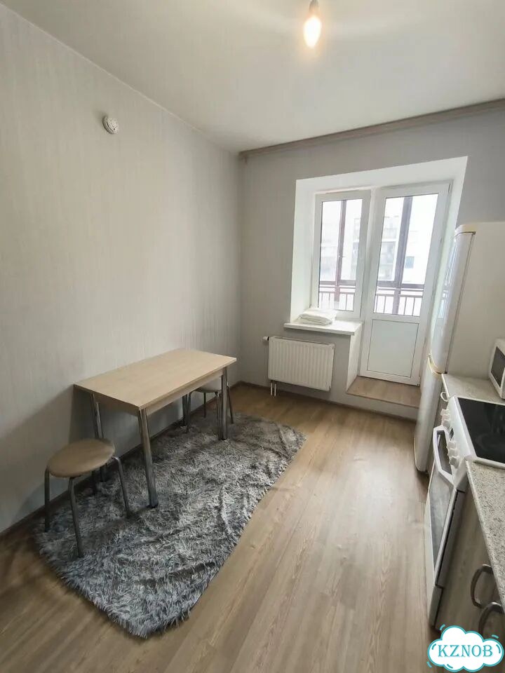 1-к. квартира, 37 м², 7/9 эт. фото 2