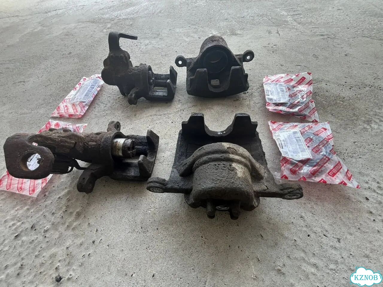 Тормозной суппорта Honda Jazz 2 фото 3