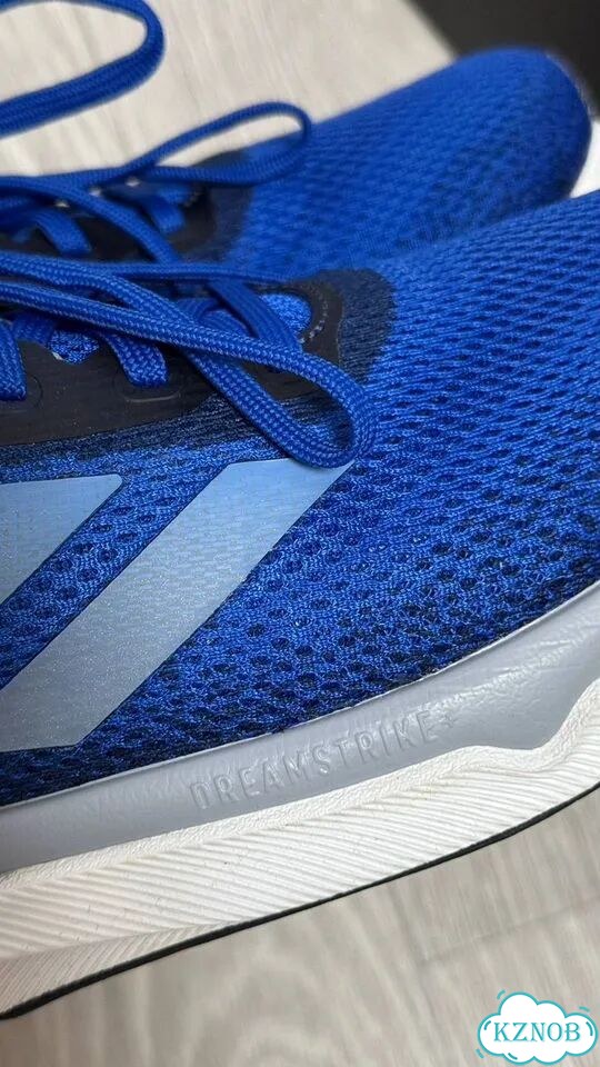Новые мужские кроссовки Adidas Supernova Stride фото 5