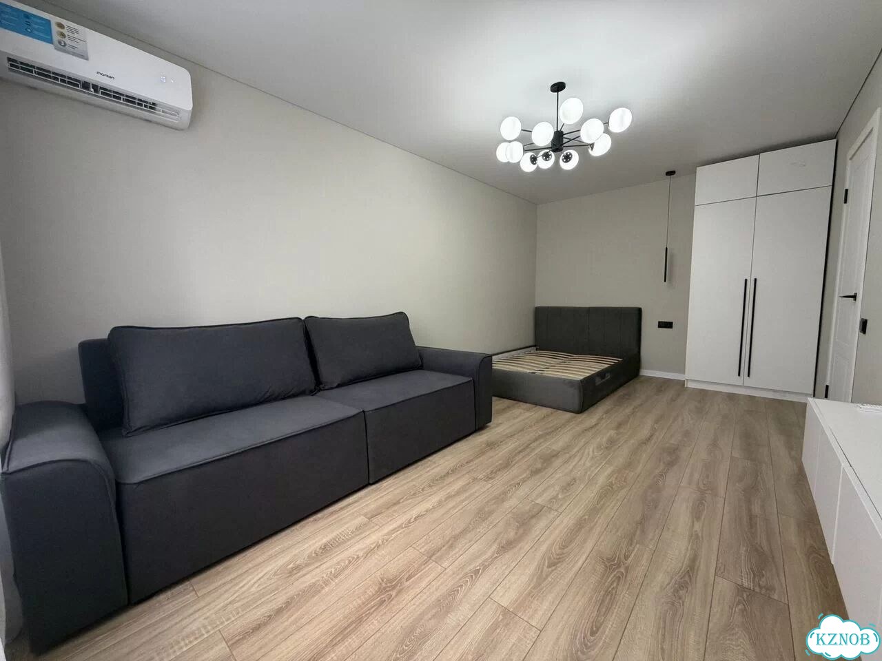 1-к. квартира, 35 м², 4/10 эт. фото 2