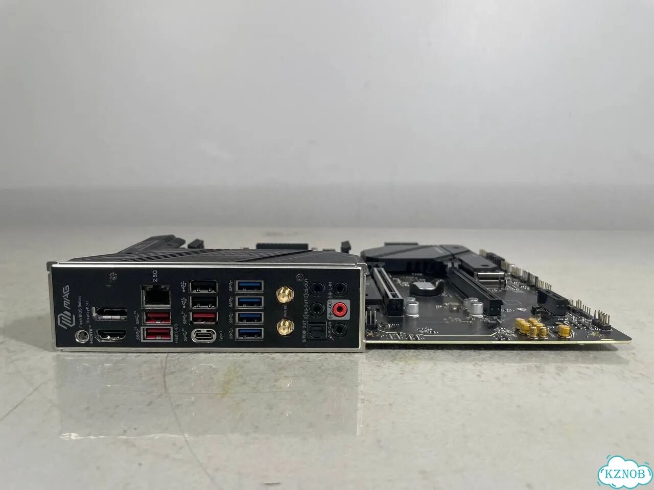 Материнская плата MSI MAG B650 Tomahawk WiFi фото 3