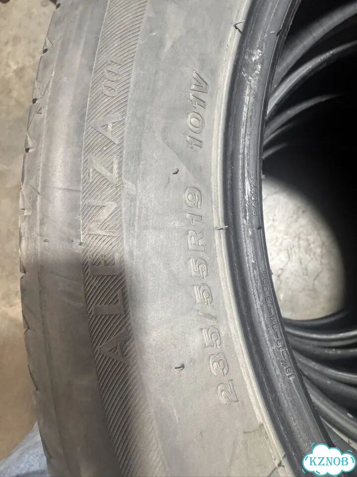 Bridgestone Alenza 001 235/55 R19 101 фото 4