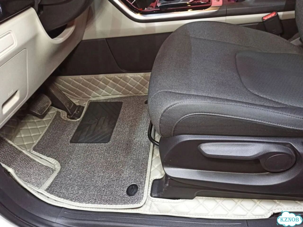 3Д коврики из экокожи KIA carnival 4 фото 1