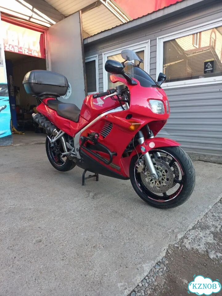 Honda VFR 750, 1996, 160 000 км фото 1