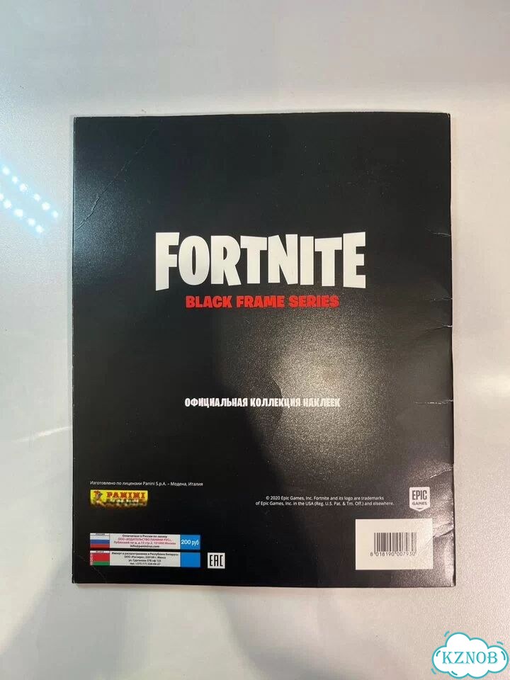 Журнал Panini Fortnite black frame series фото 2