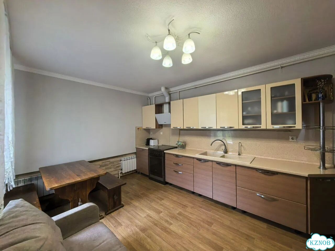 Дом 194,7 м² на участке 6,3 сот. фото 1