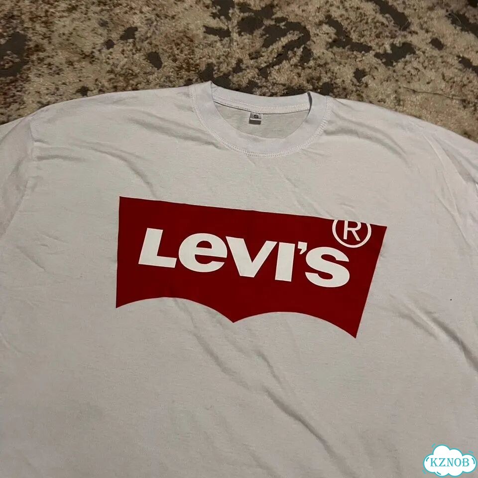 Футболка Levi's белая фото 4