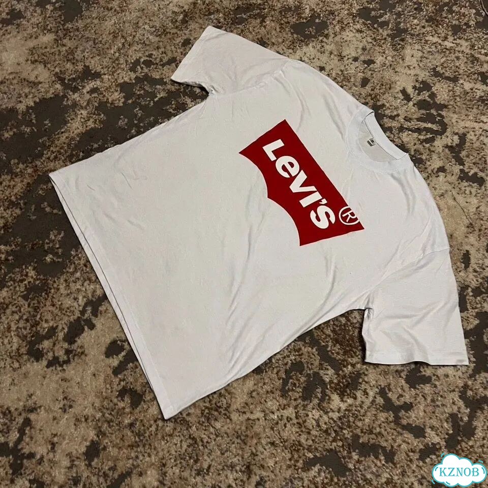 Футболка Levi's белая фото 5