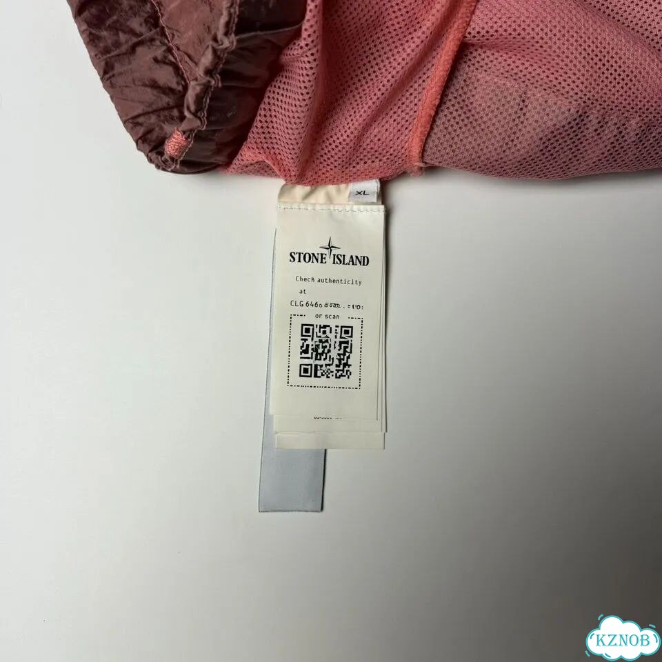 Stone Island Nylon Metal шорты фото 6