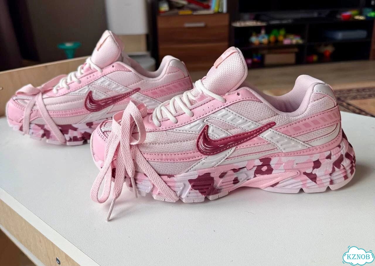 Кроссовки Nike Initiator 37.5 новые y2k фото 2