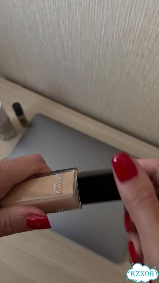 Консилер dior 0n фото 1