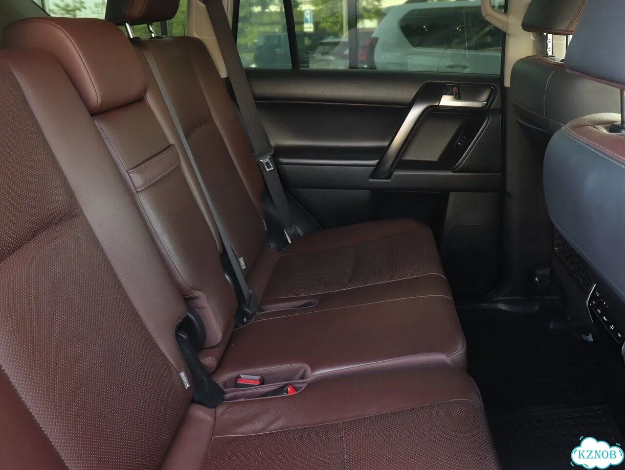 Toyota Land Cruiser Prado 2.8 AT, 2018, 118 132 км фото 8