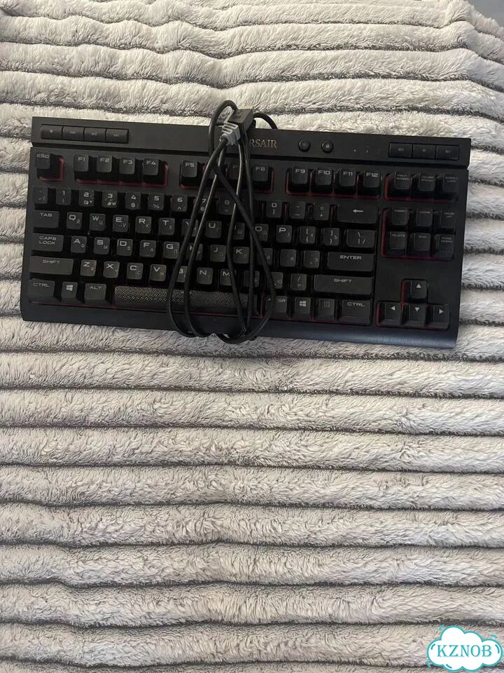 Corsair Игровая клавиатура проводная K68 фото 1