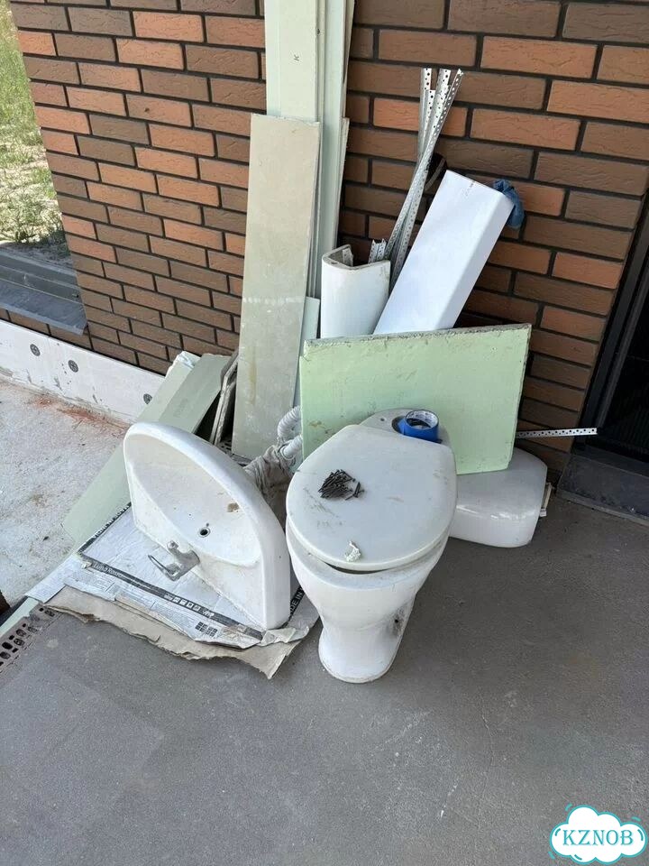 Временый унитаз и раковина фото 1