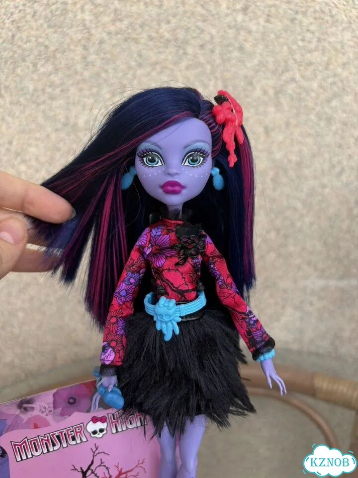 Monster high кукла. Джейн Булитл фото 2