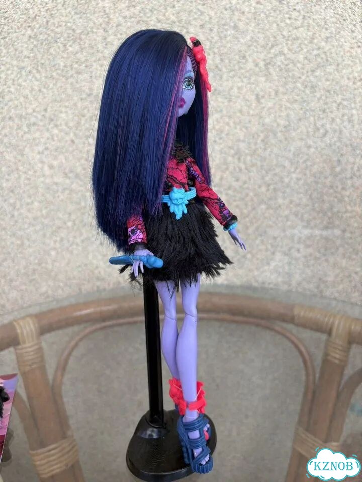 Monster high кукла. Джейн Булитл фото 5