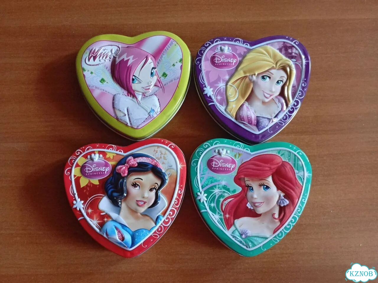 Жестяная коробка 4 штуки фото 1