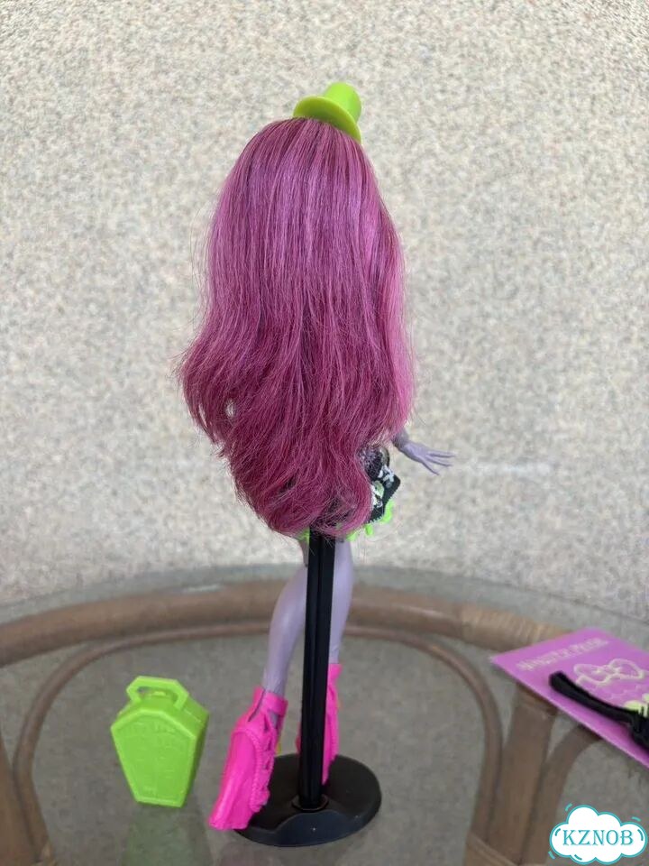 Monster high кукла. Марисоль Кокси фото 5