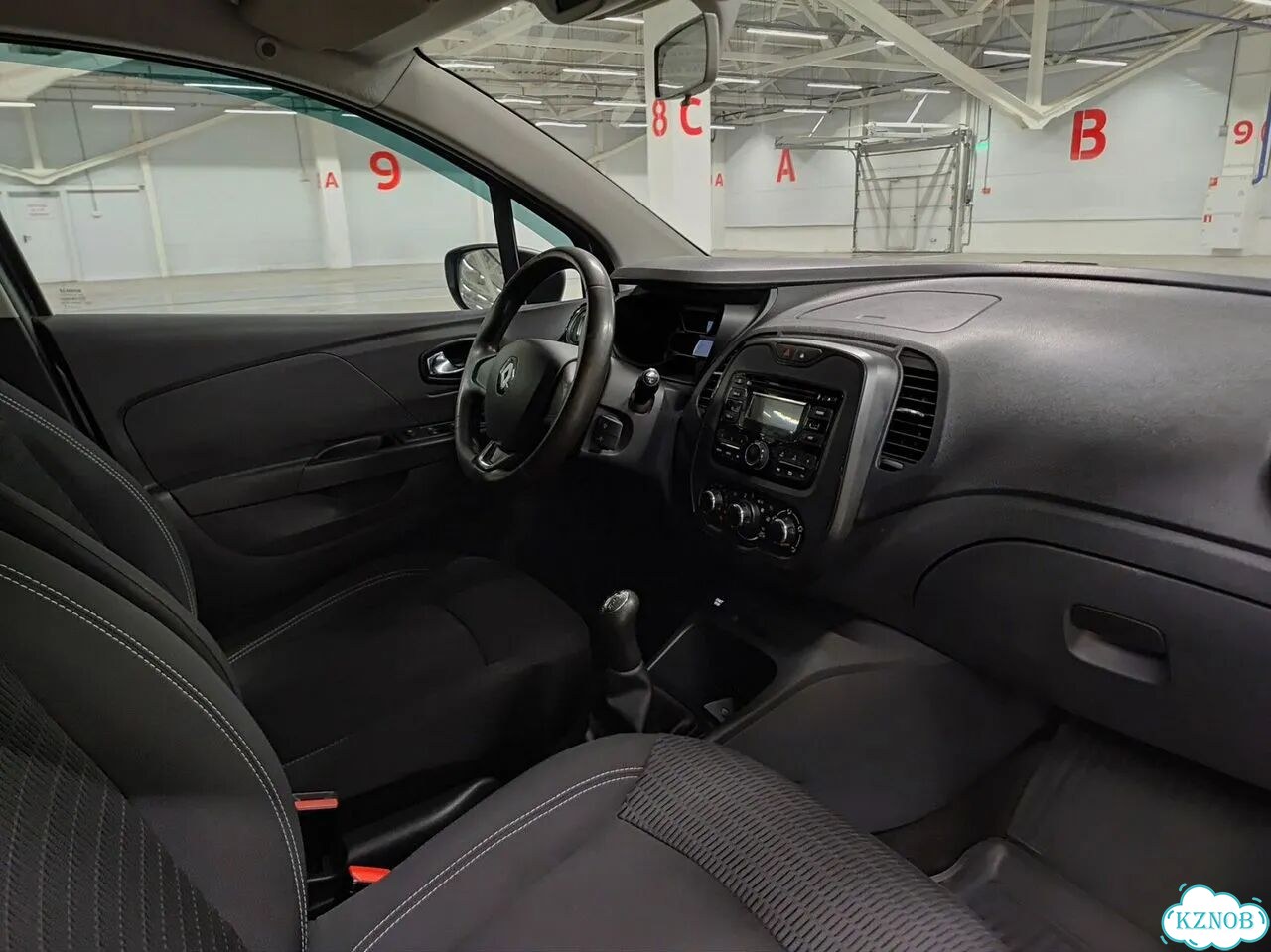 Renault Kaptur 1.6 MT, 2017, 111 472 км фото 11