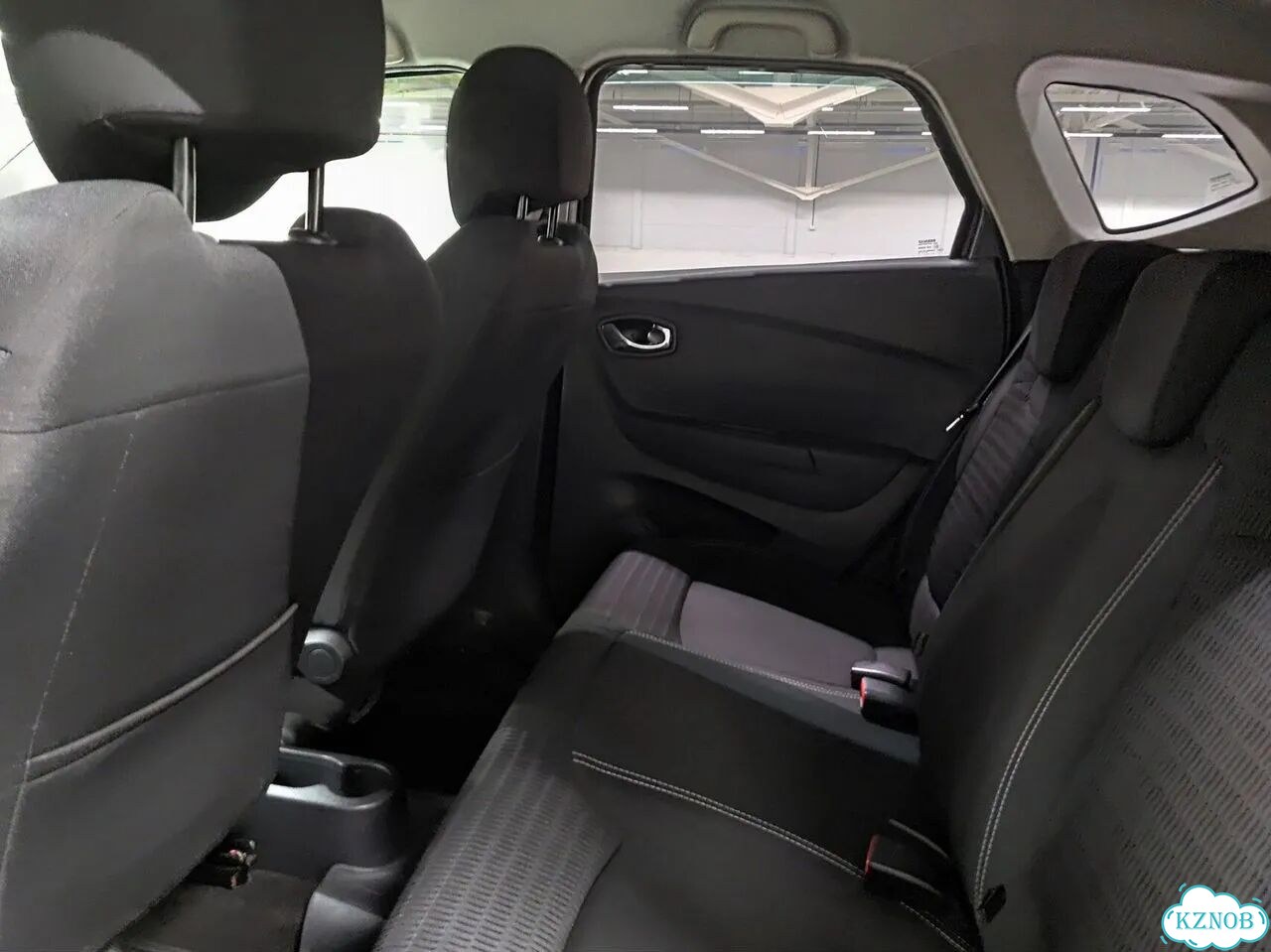 Renault Kaptur 1.6 MT, 2017, 111 472 км фото 12
