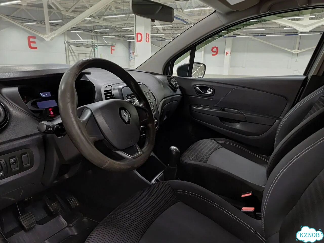 Renault Kaptur 1.6 MT, 2017, 111 472 км фото 16