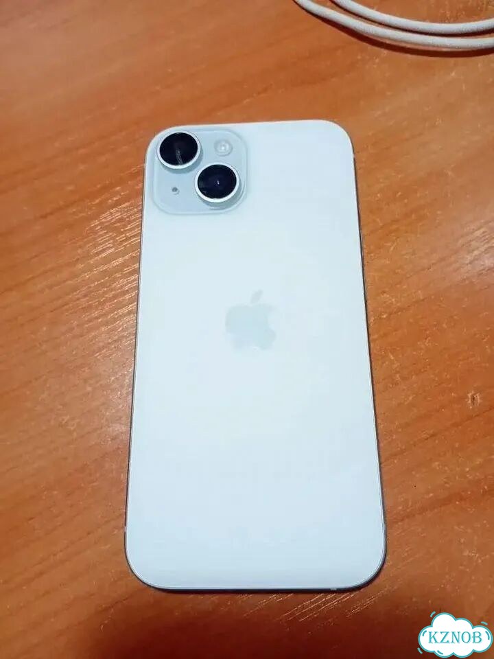 iPhone 15 фото 2