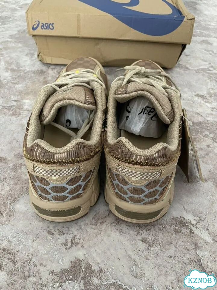 Кроссовки asics gel фото 3