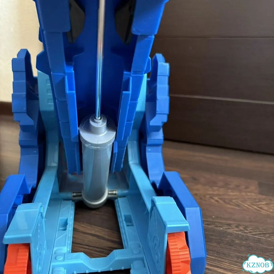Hot wheels парковка Ultimate Hauler фото 3