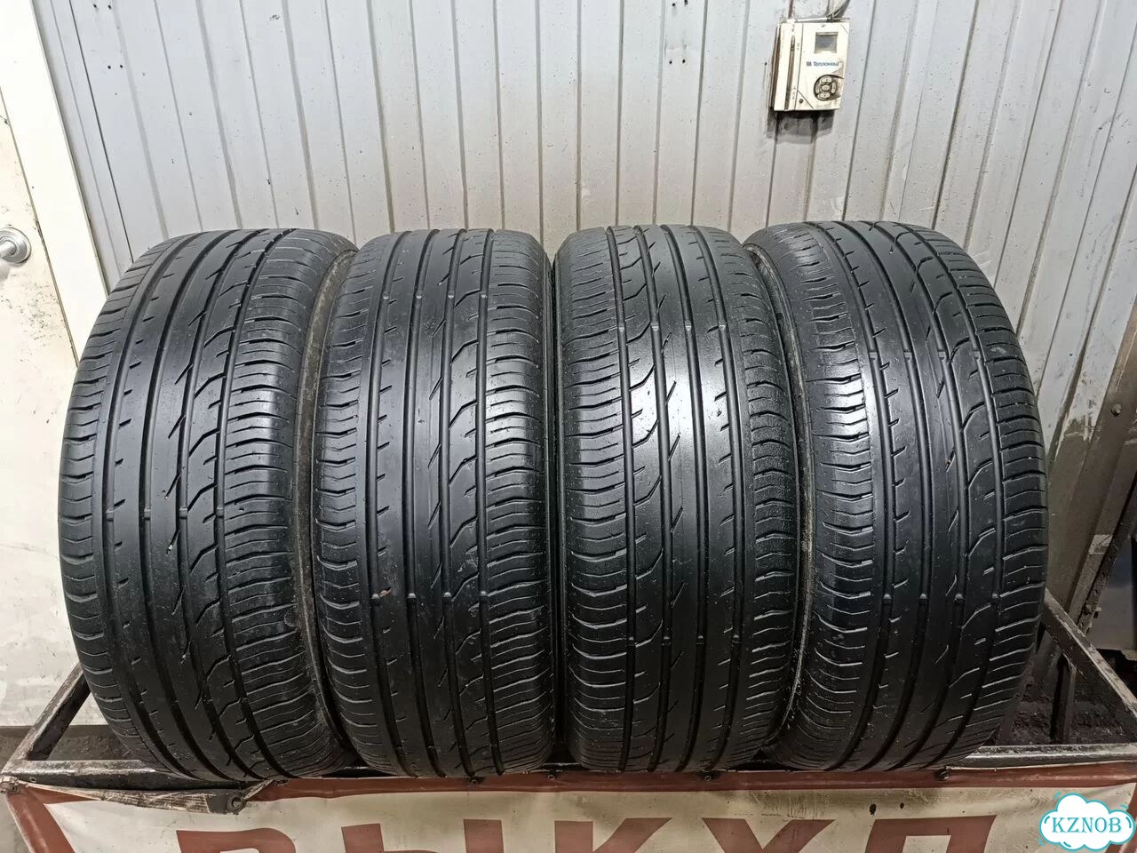 Continental ContiPremiumContact 2 215/55 R17 фото 1