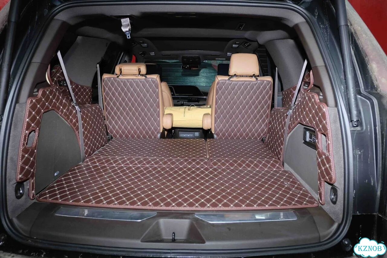 3Д коврики в багажник Cadillac Escalade фото 3