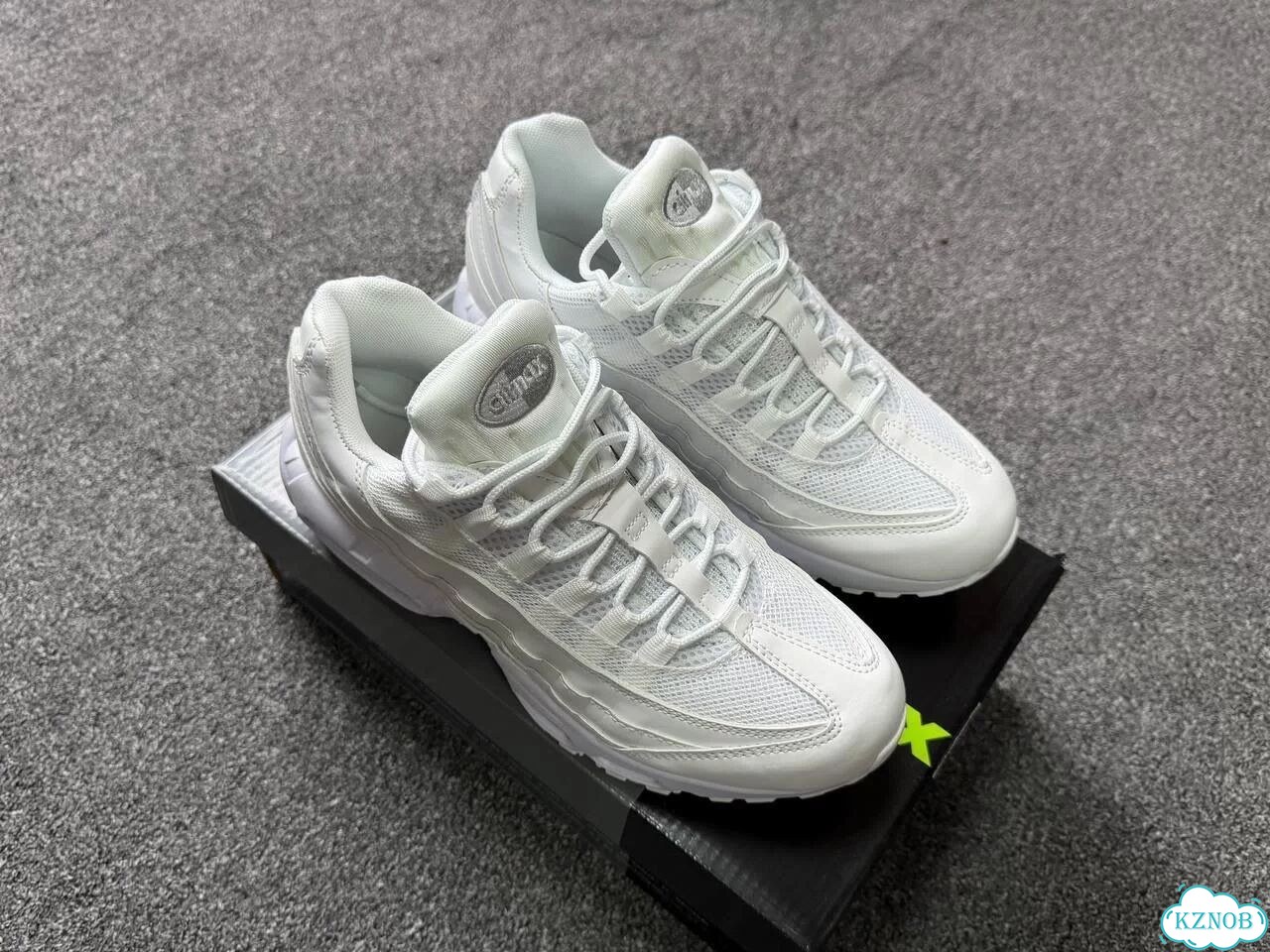 Кроссовки nike air max 95 хииит фото 4