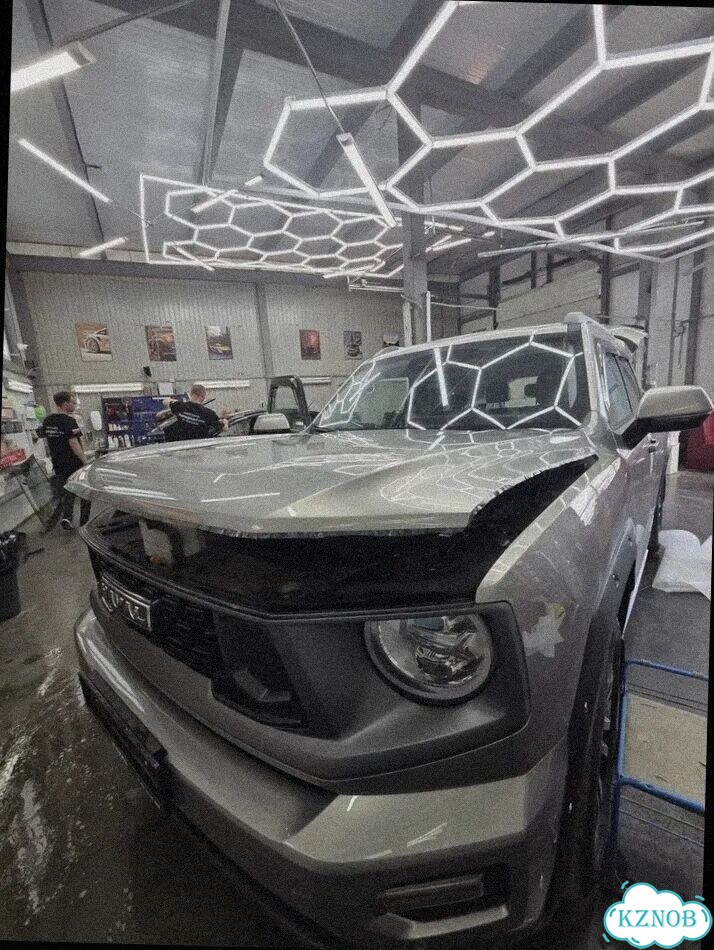 Заднее стекло Geely Tugella фото 6