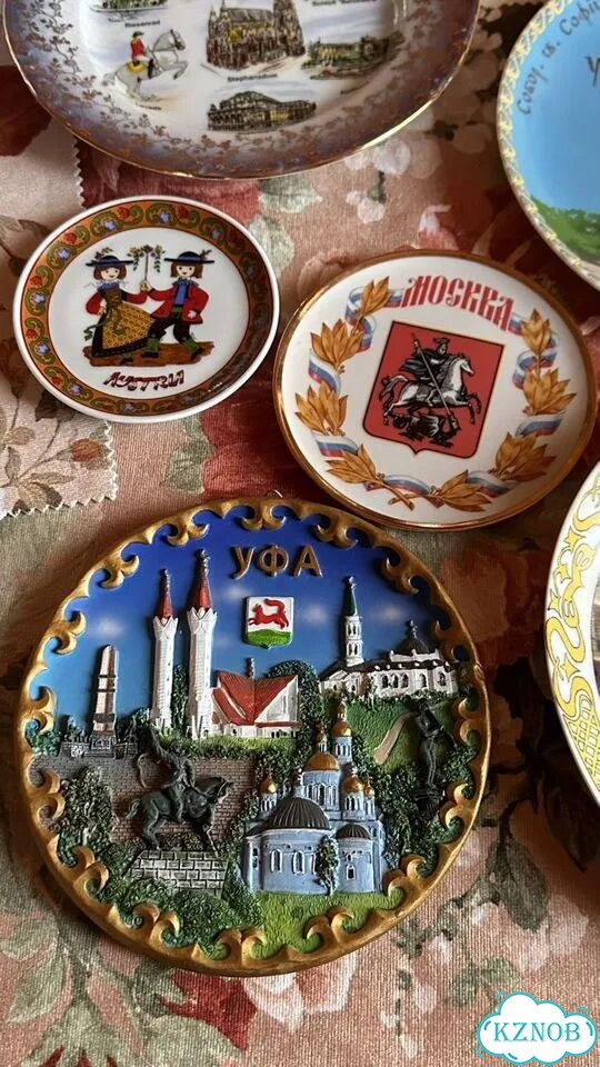 Сувенирные тарелки Вена, Сочи, Москва, Уфа фото 3