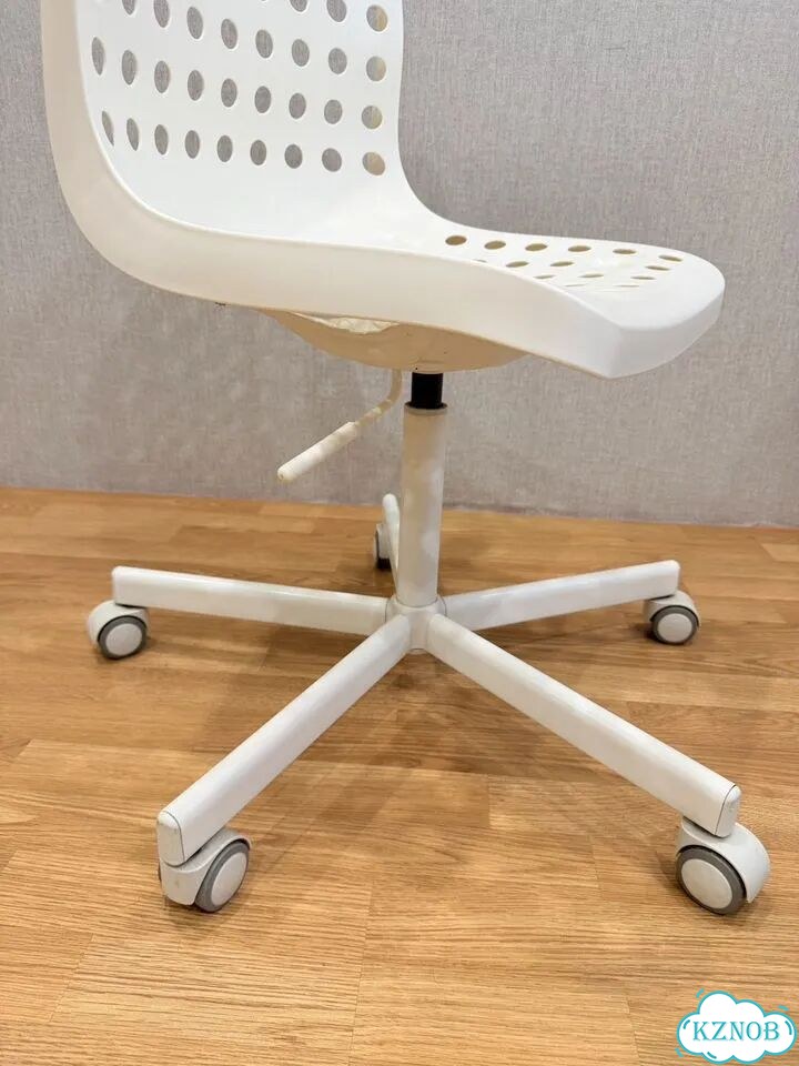 Компьютерный стул IKEA фото 2
