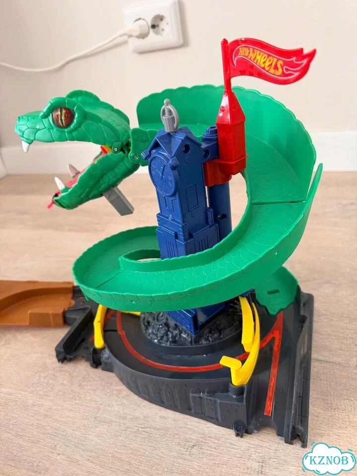 Hot Wheels Кобра Хот Вилс оригинал фото 5