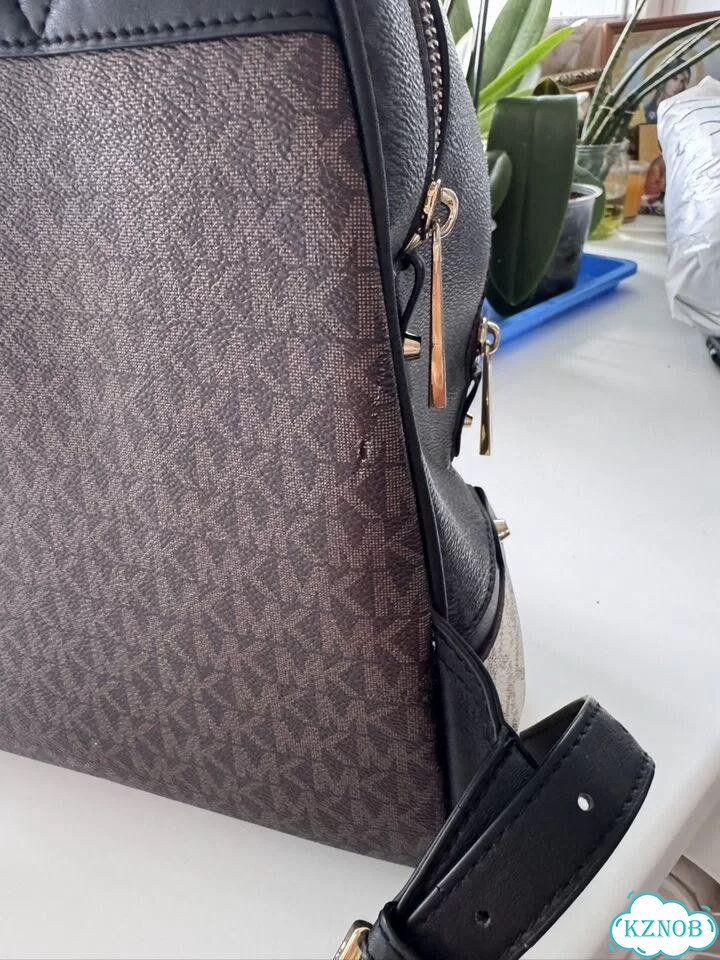 Michael kors рюкзак фото 4