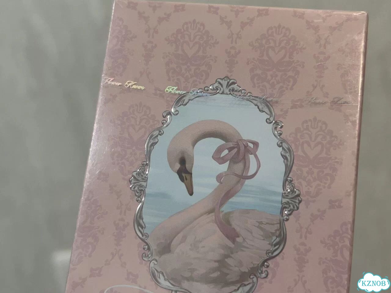 Flower knows swan ballet палетка теней для век фото 6
