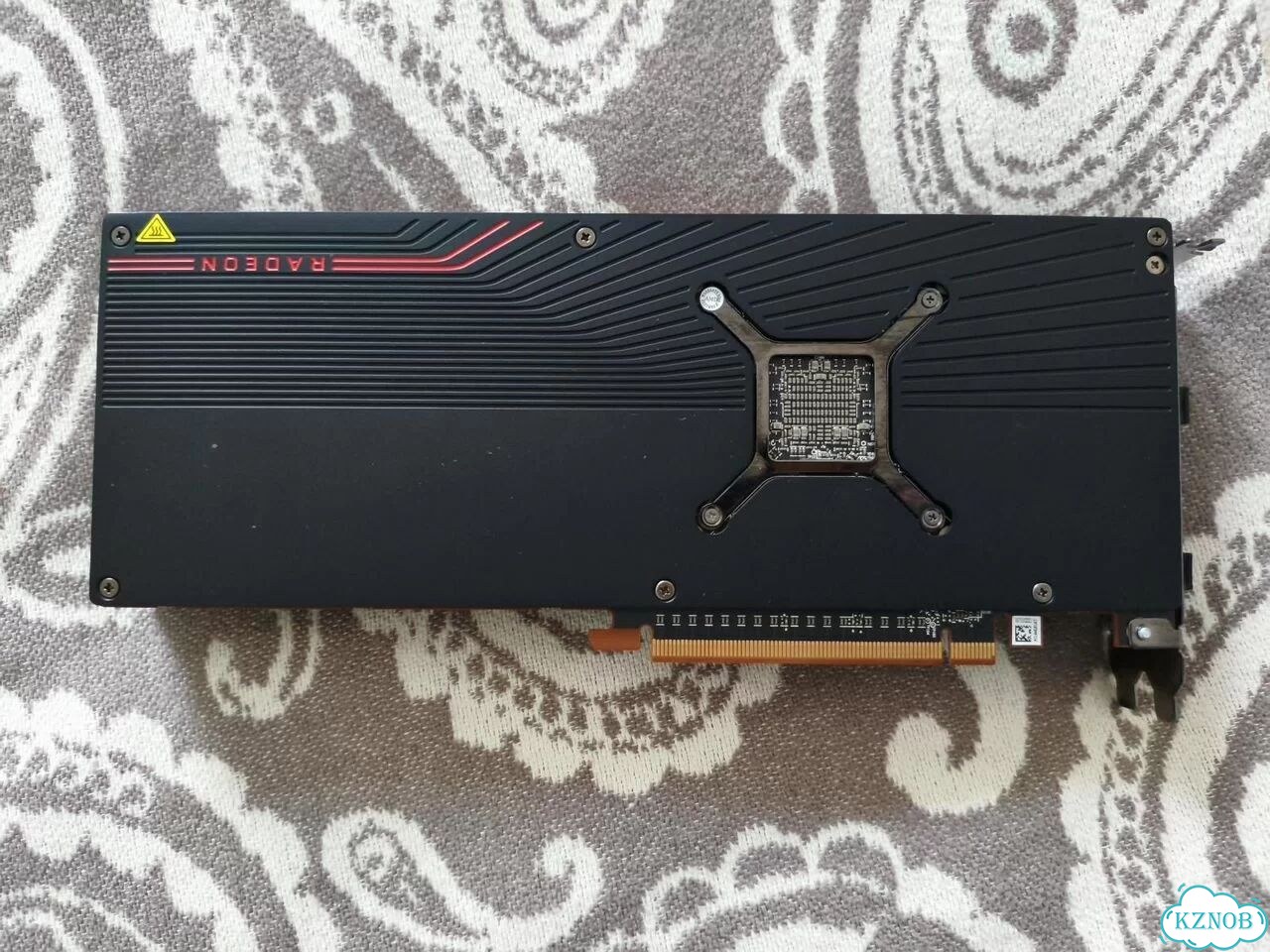 Видеокарта Sapphire Radeon RX5700XT фото 5