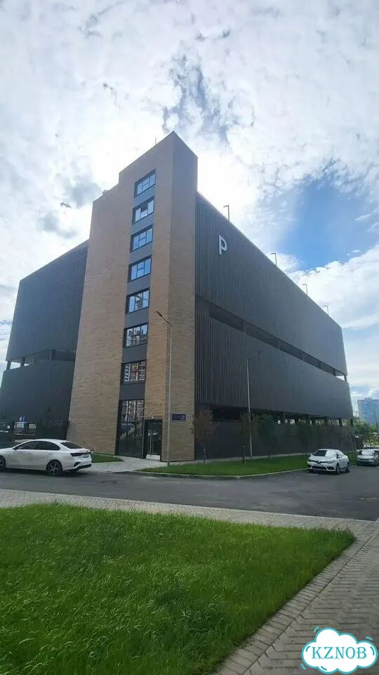 Машиноместо, 15 м² фото 1