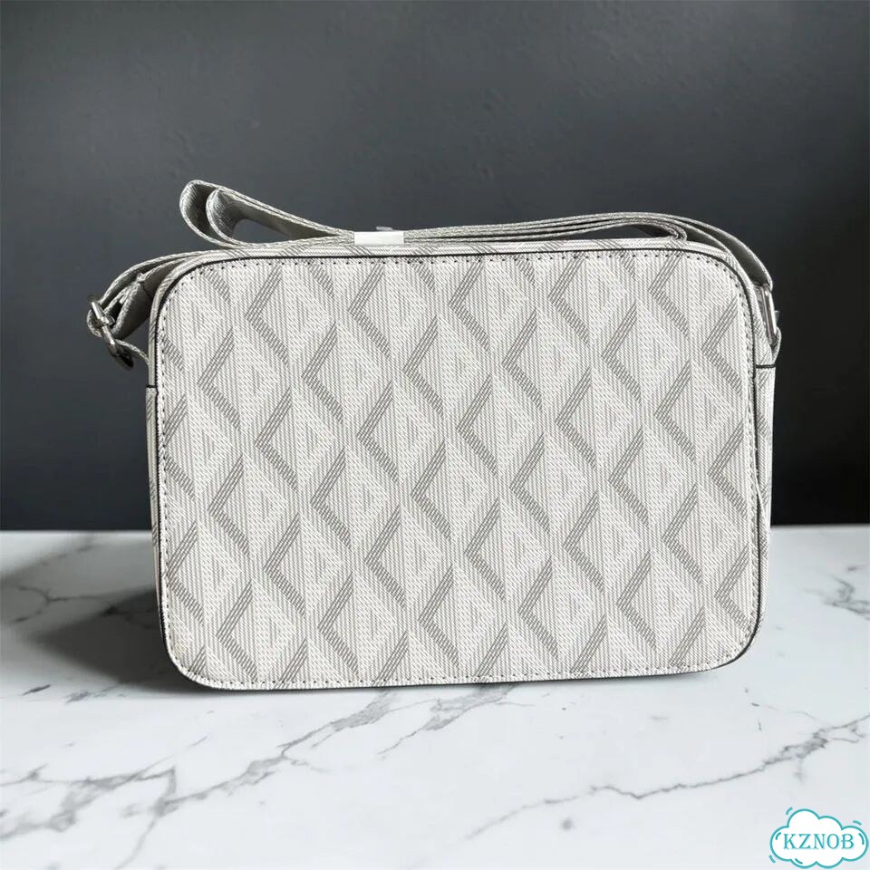 Сумка через плечо Dior и Coach фото 5