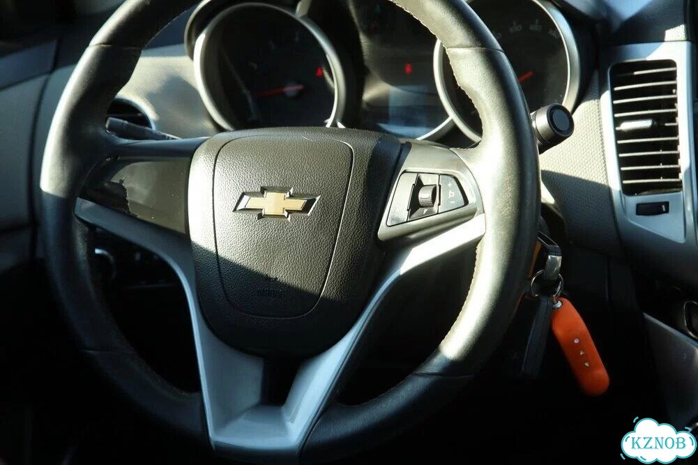 Chevrolet Cruze 1.6 AT, 2010, 109 000 км фото 13