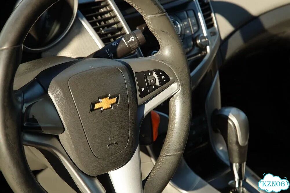 Chevrolet Cruze 1.6 AT, 2010, 109 000 км фото 14