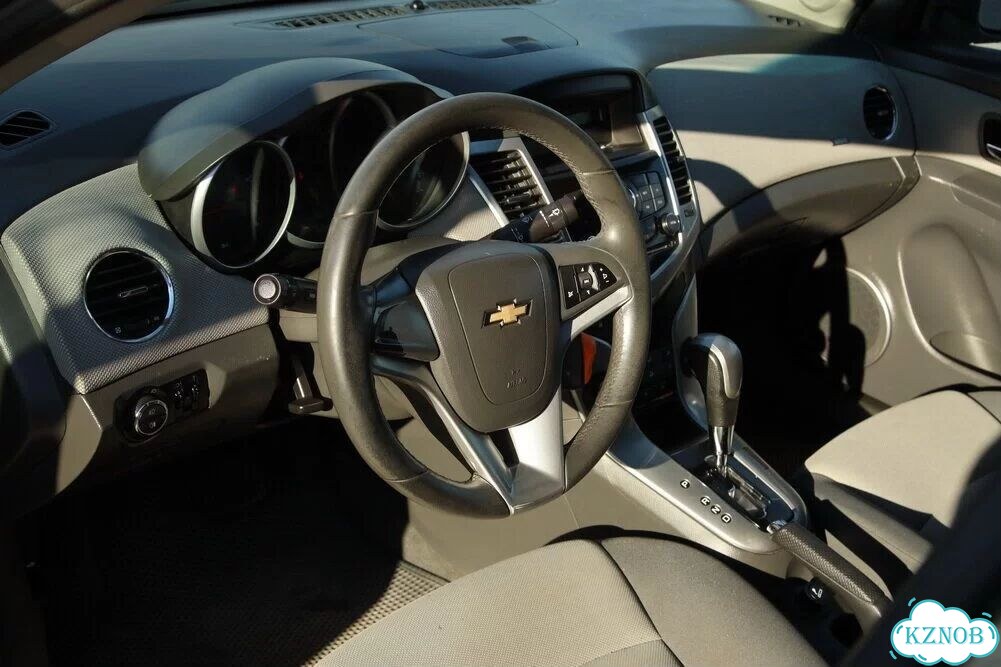 Chevrolet Cruze 1.6 AT, 2010, 109 000 км фото 15