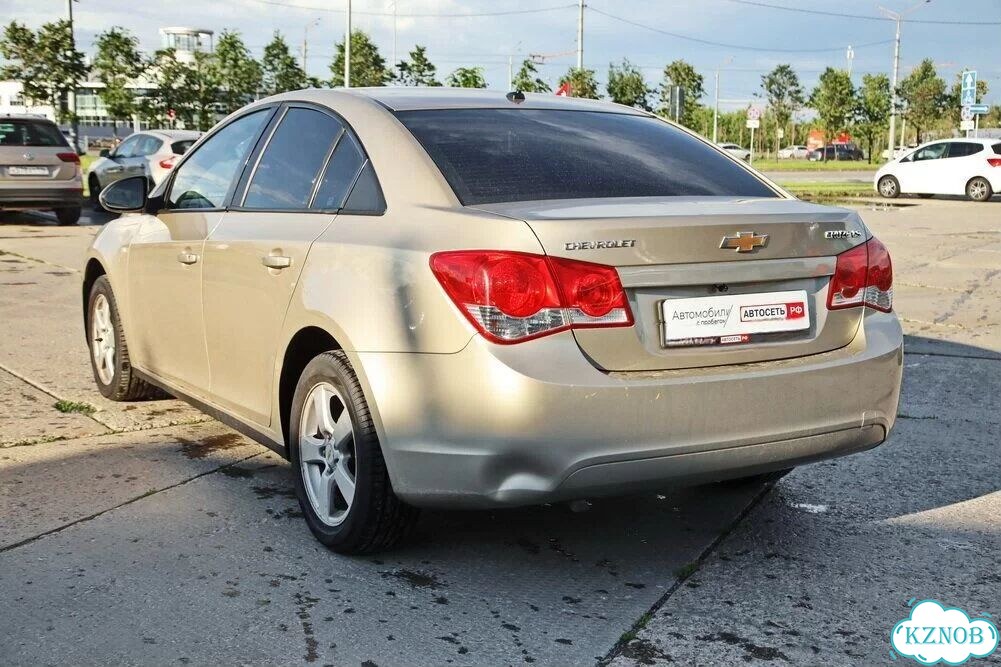 Chevrolet Cruze 1.6 AT, 2010, 109 000 км фото 6