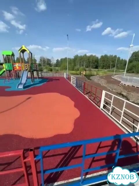 Бесшовное покрытие для детской площадки под ключ фото 1