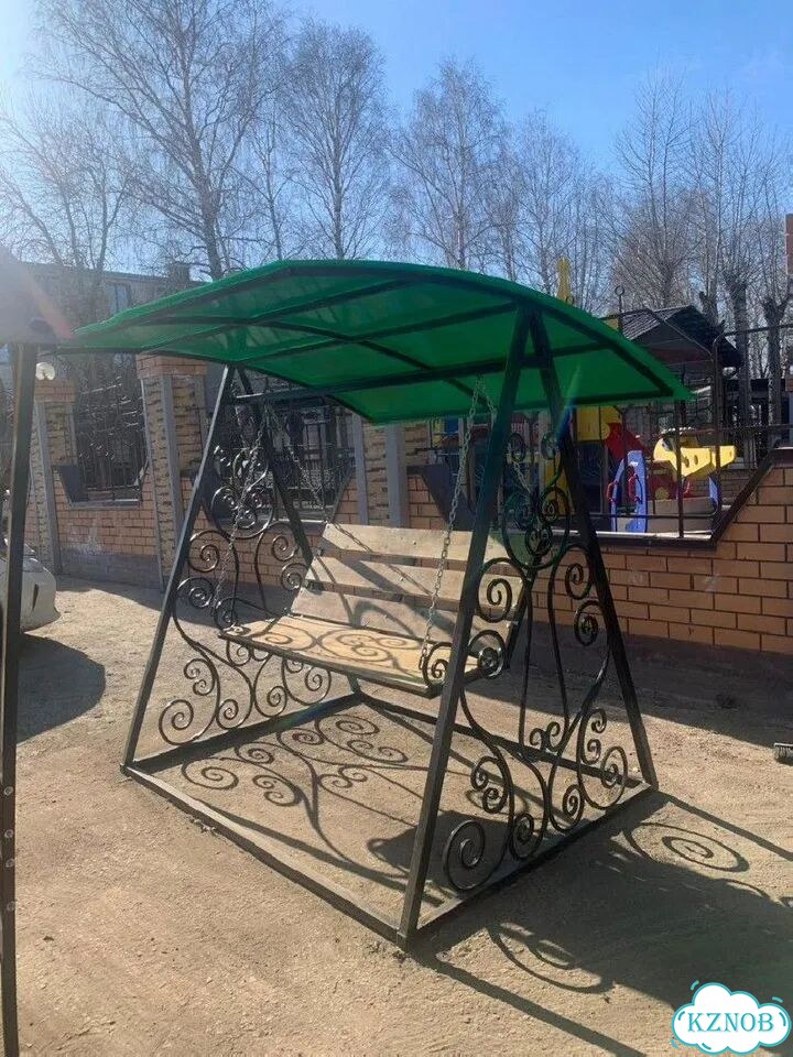 Садовые качели с навесом фото 10